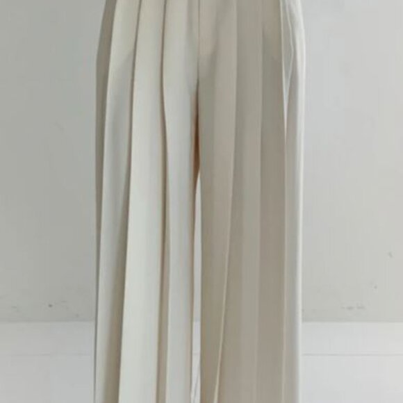 Pleated High Waist Wide Leg Pants - Picture 2 of 10